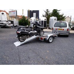 Remorque moto de 2 roues 145 x 13 pour le chargement du mp3 125, mp3 400 ou 500 - trigano tpm2s mp3