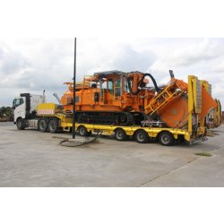 Trancheuse sur chenilles en caoutchouc - télécommande - profondeur de travail jusqu'à 1m50 - déport jusqu'à 95cm