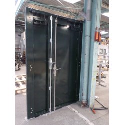 Porte sécurisée pour sites industriels