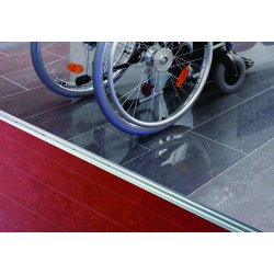 Rampe d'accès PMR Romus - Pour sols de 10,5 à 15 mm - Compatible tire-palettes, chariots et fauteuils roulants