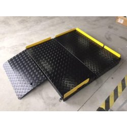 Rampe d'accès en équerre
