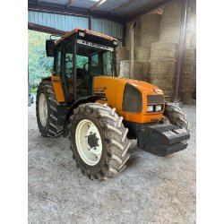 Tracteur agricole Renault Temis 610 X – 110 ch – 2005