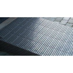 Kit rampes modulaires - larges de 75 cm - pour seuils jusqu'à 15 cm - résistantes et légères