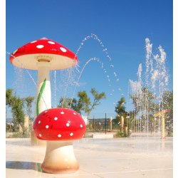 Jeux aquatiques - ludiques et colorés - avec options de pompe manuelle et bouton temporisé