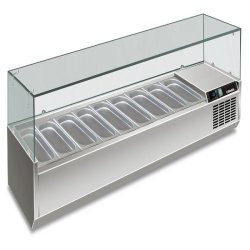 Vitrine réfrigérée en acier inoxydable pour 9 GN1/3. Température +2°C/+8°C. Thermostat électronique. Dimensions LxPxH 200x39,5x43,5 cm. RWX2002