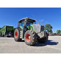 Fendt 824 S4 Profi - Poste inversé - Tracteur forestier haute performance 240 CV