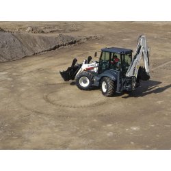 Tractopelle Terex 970 Elite - 4 roues directrices égales - 1,2 m3 capacité chargeur