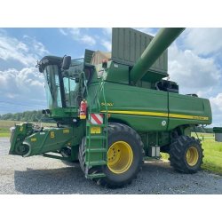 Moissonneuse-batteuse JOHN DEERE S690 - 2011 - 10,70m de largeur de coupe - 10 000L trémie