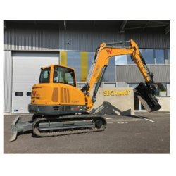 Mini-pelle 9T compacte - profondeur de fouille 4679 mm - idéale pour gros travaux routiers et aménagements de plateformes - disponible en location