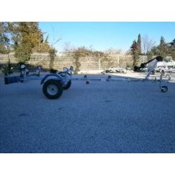 Remorque bateau 500 kg PTAC - CU 350 kg - timon basculant - chemin de rouleaux central