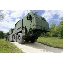 Grue automotrice G-BKF - Liebherr - charge jusqu'à 20 t - flèche de 20,9 mètres