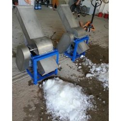 Broyeur de blocs de glace - RÉF. TUT04 - 150t/jour - 85 kg - 650x750x1200 mm