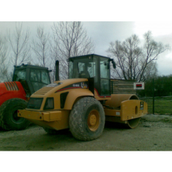 Rouleau compacteur cylindre monobille VM5 - 20 tonnes - Entièrement hydraulique et ergonomique