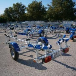 Remorque pneumatique SW225PN12 - 360 kg PTAC - 236 kg - Rouleaux et patins - Moyeux à bain d'huile