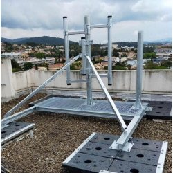 Support pour installations sur toitures plates ou en pente