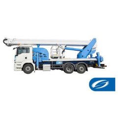 Nacelle télescopique sur camion Forste 51TJ - hauteur de travail 51m - portée latérale 36m - capacité 600kg
