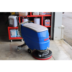 Autolaveuse Columbus RA55K40 d'occasion