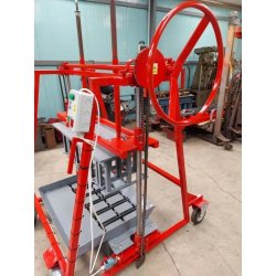 Pondeuse à parpaings multifonction, permettant la production de 1680 parpaings par jour - PX01