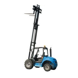 Chariot élévateur frontal tout-terrain - idéal pour chantiers extérieurs et sols accidentés