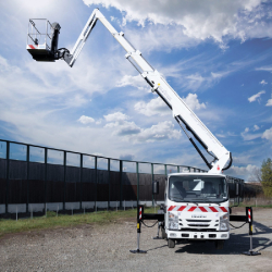 Nacelle sur Camion SCORPION 2112 J  Alpes   disponible en achat neuf et en location de courte à longue durée