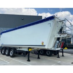 Benne agricole Schmitz Cargobull - Céréalière 52m3 - Semi-remorque neuve avec châssis baissé et équipements premium