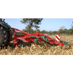 Déchaumeur à dent  clc pro cut 300    - kverneland