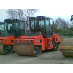 Rouleau compacteur cylindre tandem - 11 tonnes - VT2 - Turbo-diesel - Entraînement hydrostatique