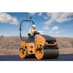Rouleau compresseur CASE DV45 - moteur 40 hp - poids en fonctionnement 10,296 lb
