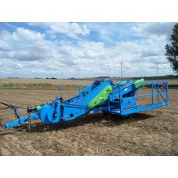 Arracheuse de pommes de terre Krukowiak Pyrus II - 1 rang avec table de triage et plateforme porte-palox - Occasion
