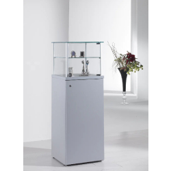 Vitrine d'exposition en verre sur socle - Création 6-PLAVA - 45x45x135 cm - Meuble de rangement avec serrure