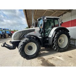 Tracteur agricole Valtra T202 - 2011, 4 RM, full-powershift, 5350 h