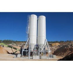 Silo industriel sur pieds écartés - châssis galvanisé à 4 pieds - boulonnerie en acier galvanisé - capacité jusqu'à 200 m3