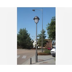 Lampadaire urbain ambiance pm / en aluminium et fonte / 5 m