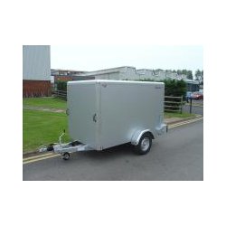 Remorque carrossée fourgon : 2.55 m x 1.48 m x 1.44 m fourgon alu ptc 1500 kg indespension