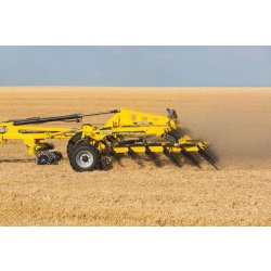 Herse de champ STRIEGEL-PRO PE Bednar - 6 rangées avec sections de peignes hydrauliques