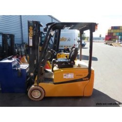 Chariot électrique 3 roues Yale ERP20VT - 2000 kg, triplex 4900 mm, bi-moteur électrique 48V