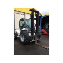 Chariots élévateurs frontaux - 194 MANITOU M264 - diesel, capacité 2500 Kg, hauteur de levée 5500 mm