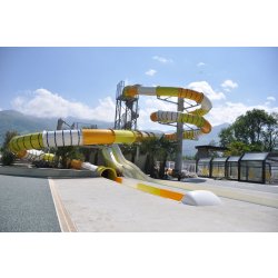 Duo de toboggan aquatique : aquatube et slide'tob, arrivée aquafrein immergé