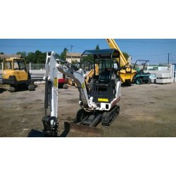 Mini-pelle Bobcat C14 - 2011 - 1300 kg - Canopy, chenilles neuves, attache rapide et 3 godets