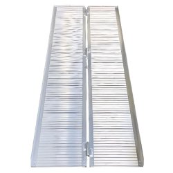 Rampe d'accès en aluminium 300 kg - 2100 x 720 mm - largeur utile 660 mm - pliable MW Tools ARP1004
