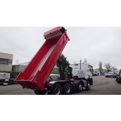 Bennes arrière carrées - Forez Bennes - adaptées pour le transport de vrac (terrassiers, blocs) avec déchargement arrière