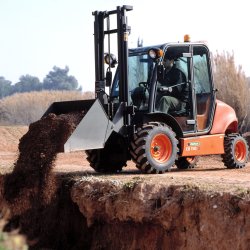 Chariot élévateur diesel C150H/HI - compact, léger, tout-terrain, capacité 1500kg