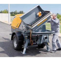 Pompe à béton Putzmeister P 718 - débit max. 18 m3/h, pression max. 70 bar, moteur Diesel Deutz 34,5 kW