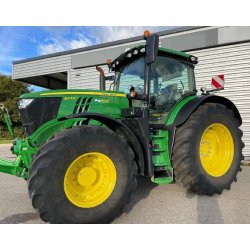 Tracteur agricole John Deere 6215R – 220 ch – 2021 – 1 300 h – 4 roues motrices – Full Powershift