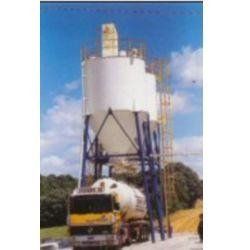 Silos standards sur pieds droits ou inclinés - avec ou sans passage camion