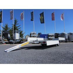 Remorque plateau HUMBAUR HT 256221 GR - 2 essieux, ridelles alu, structure modulaire