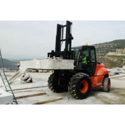 Chariots frontaux C 400-500 H / HI AUSA - capacité 4 000 à 5 000 kg - traction 4x2 / 4x4 FullGrip® - hauteur élévation jusqu'à 4,38 m