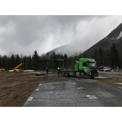 Location de plaques de roulage plastique pour chemins d'accès, piétons et plateformes temporaires -  PISTECO