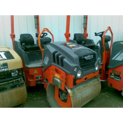 Rouleau compacteur cylindre tandem 100 - vibrant articulé avec visibilité optimale et poste ergonomique