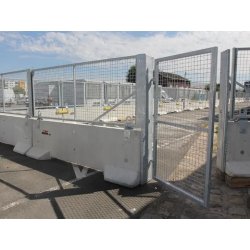 Barrière de chantier mobile KLOSTAB - robuste, durable, et adaptée aux besoins spécifiques